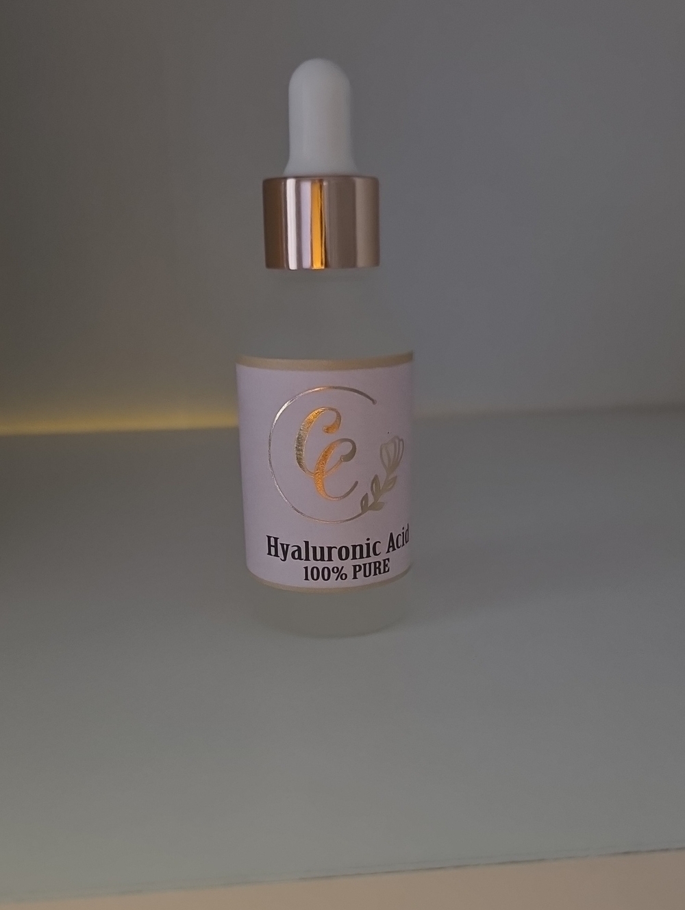 Hyaluronic Acid Serum - White & Rose Gold Hydrating Facial Serum